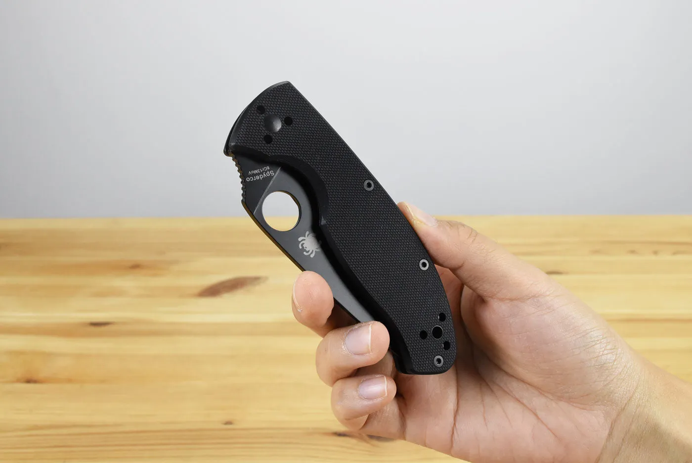 Spyderco C122GBBKP Tenacious G-10 (Black Blade)